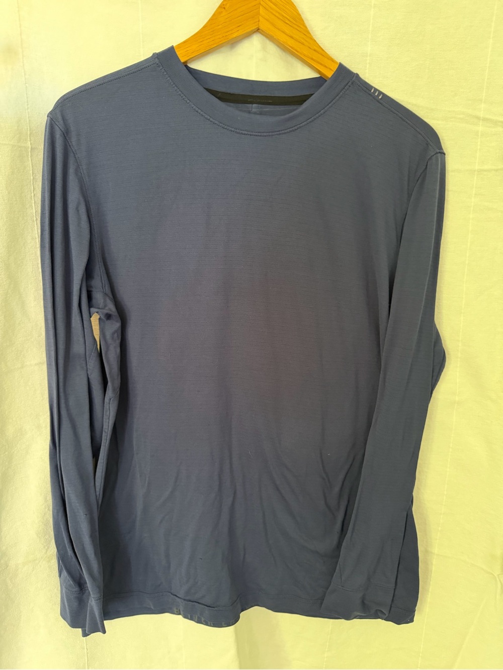 Men's Long Sleeve Lululemon Crew Neck Shirt - Blue/navy